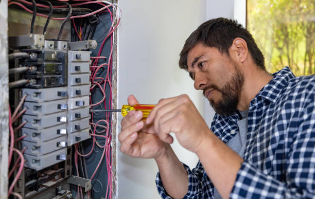 Best Emergency Electrical Repair  in Toledo, IL